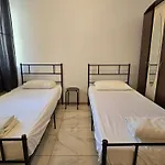 Z Albergue Bucareste