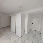 Z *
