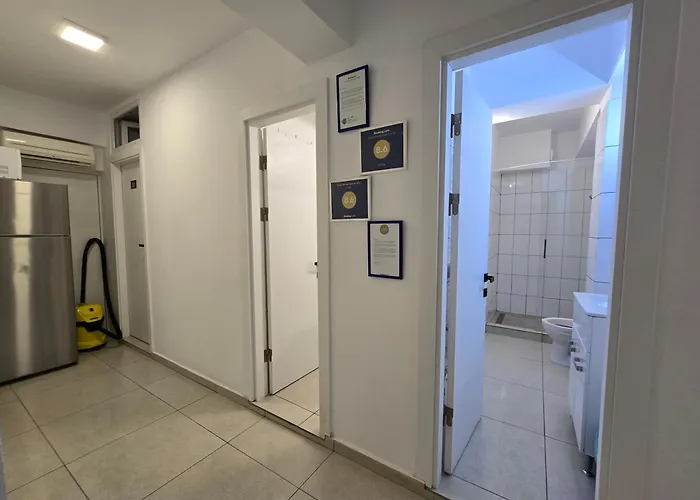 Z Βουκουρέστι