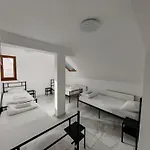 Hostel Z *