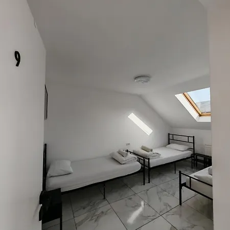 Z Hostel Boekarest