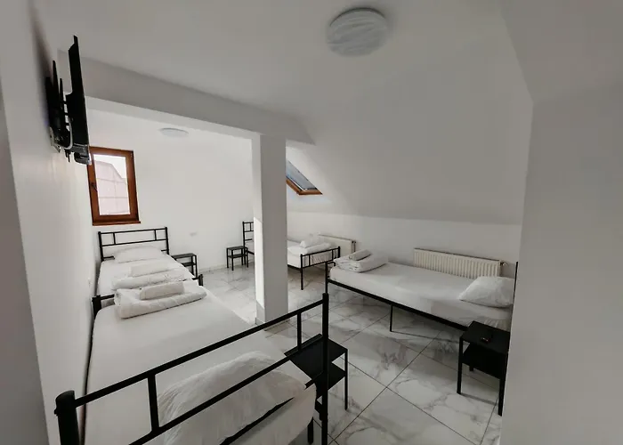 Hostel Z *